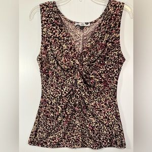 Lily brand size MEDIUM Sleeveless, 96% Polyester 4% Spandex, Gathered Front